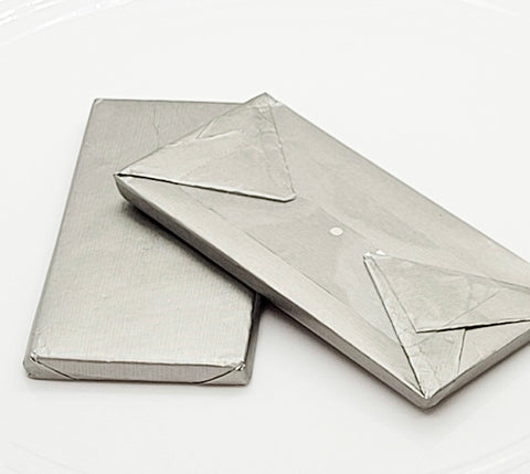 Dark Plain Chocolate in White Packaging (8x4)