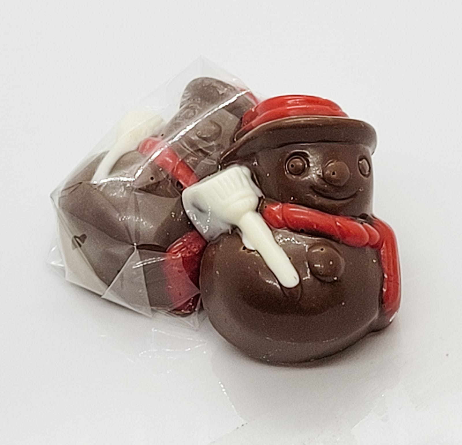 Chocolate Snow Man Praline Oreo