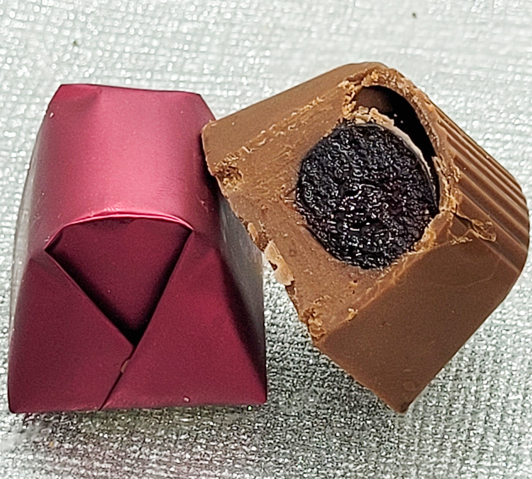 Chocolate Black Berry Dark/شوكولا بلاك بري مر
